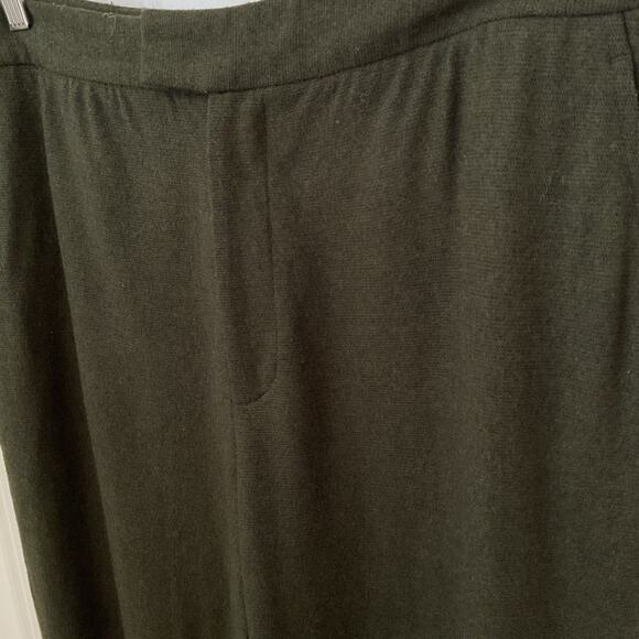 Ellen Tracy green wool flat front pants - Picture 5 of 5